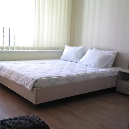 Apartment Private In Marina View Elenite