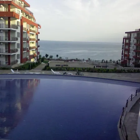 Apartment Private In Marina View