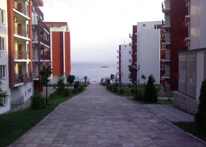 Private In Marina View Fort Beach * Elenite