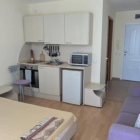 Private In Marina View Апартаменти *