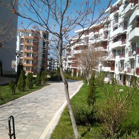 Apartment Private In Marina View Fort Beach